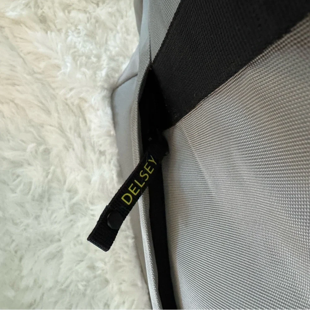 Delsey Paris Daily Collection Laptop Bag – Messenger Style